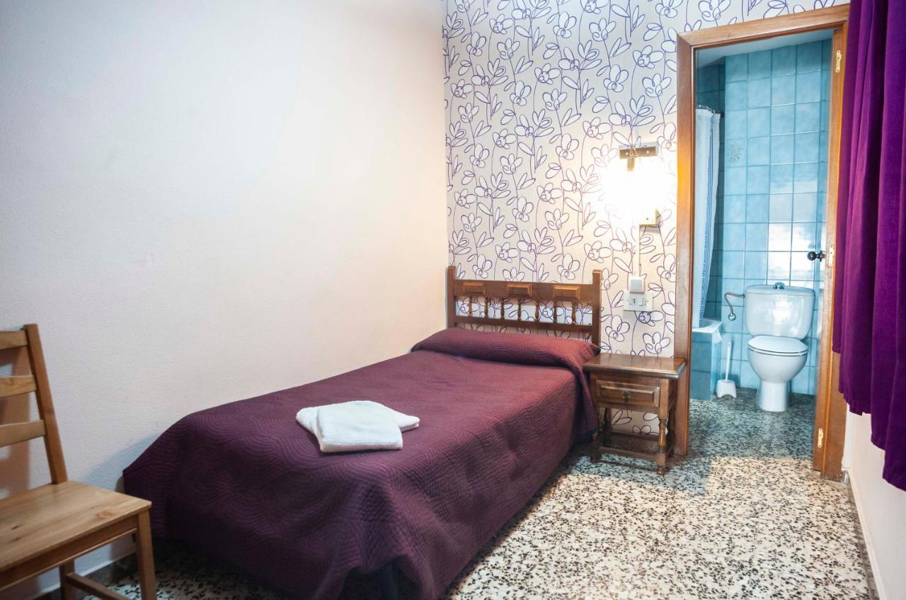 Hostal Alcorisa Екстер'єр фото